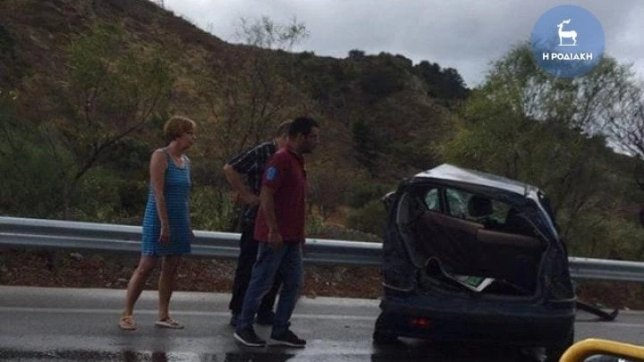 Θρήνος στη Ρόδο: 19χρονη ξεψύχησε στην άσφαλτο